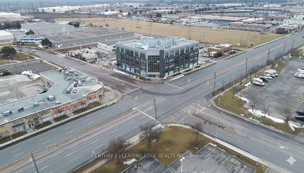 206 - 2855 Markham Road, Toronto E11, ON, exterior