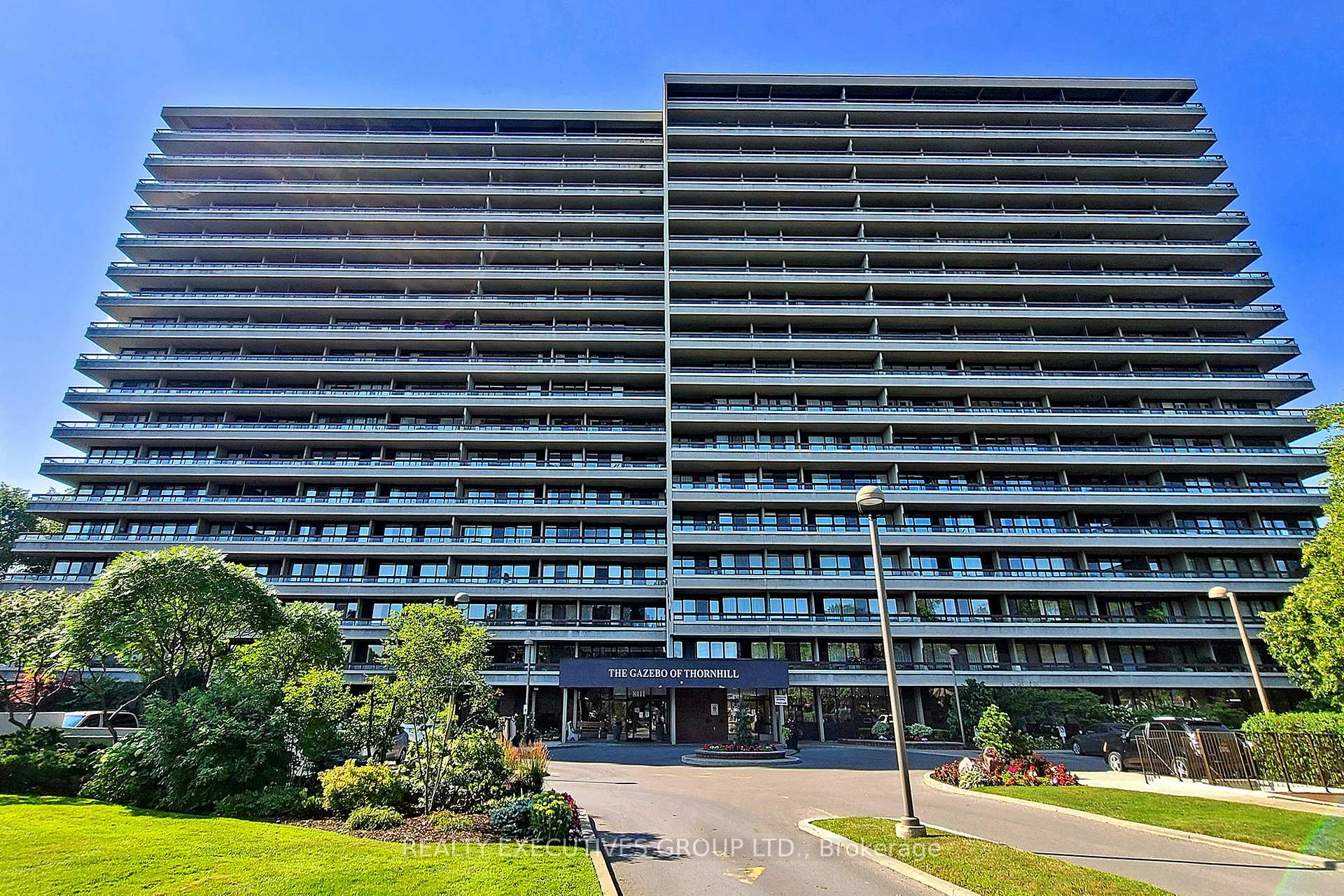 1403 - 8111 Yonge Street, Markham, ON, exterior