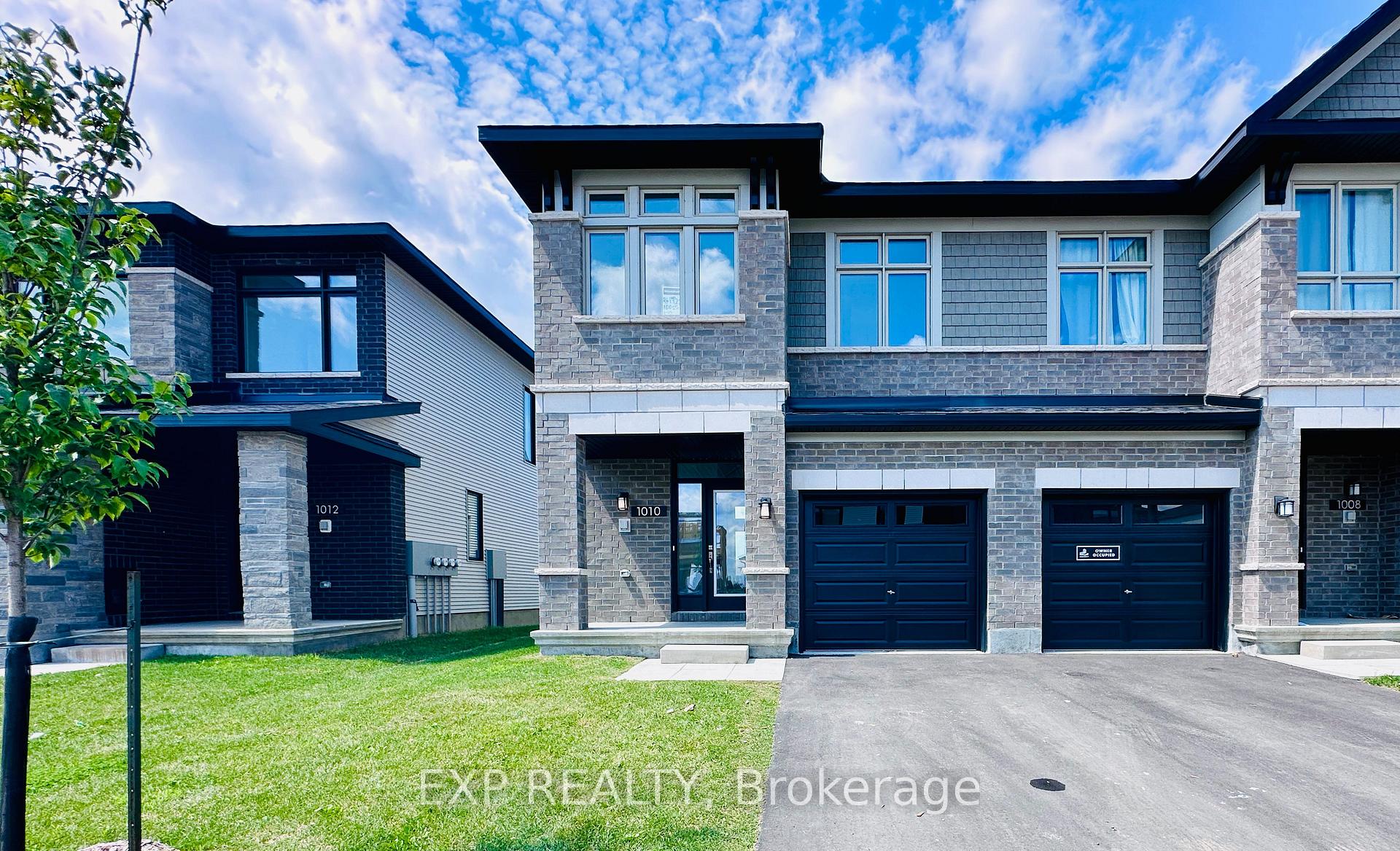 1010 ACOUSTIC Way, Blossom Park - Airport and Area, ON, exterior