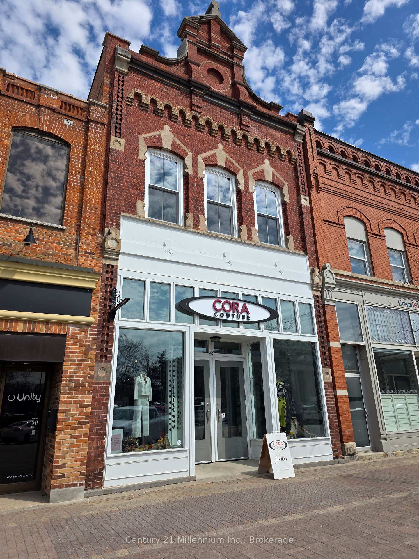 43 Hurontario Street, Collingwood, ON, exterior