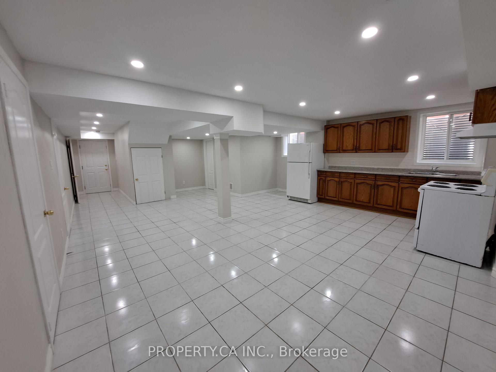 Bsmt - 135 Sunny Meadow Boulevard, Brampton, ON, exterior
