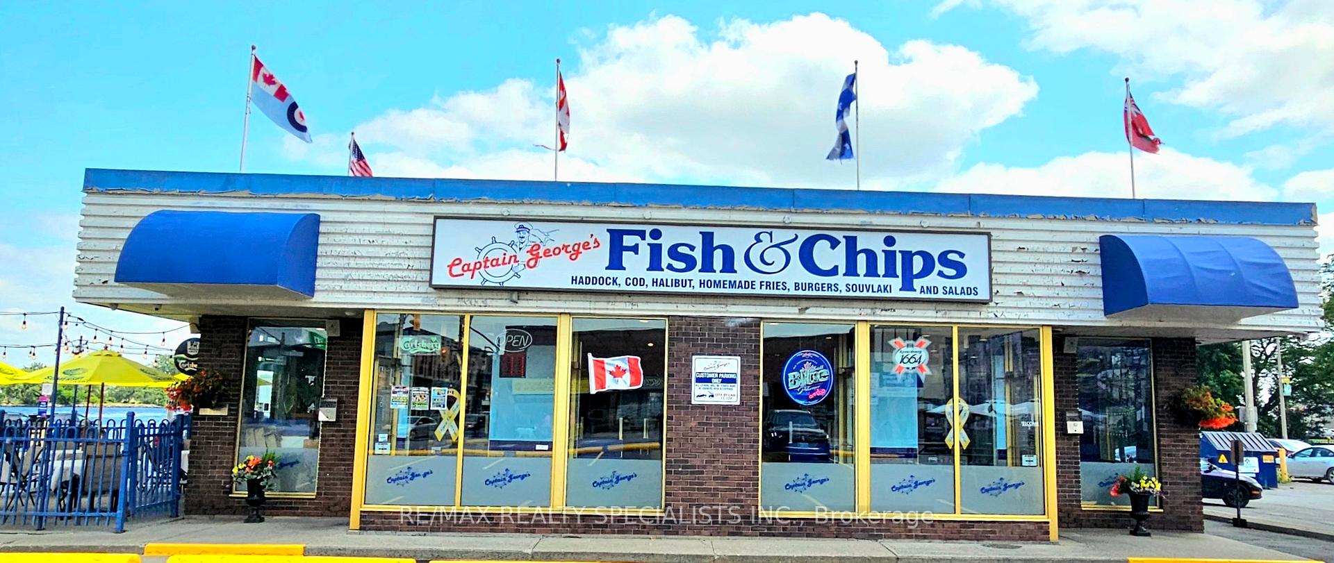 25 Dundas Street W, Quinte West, ON, exterior