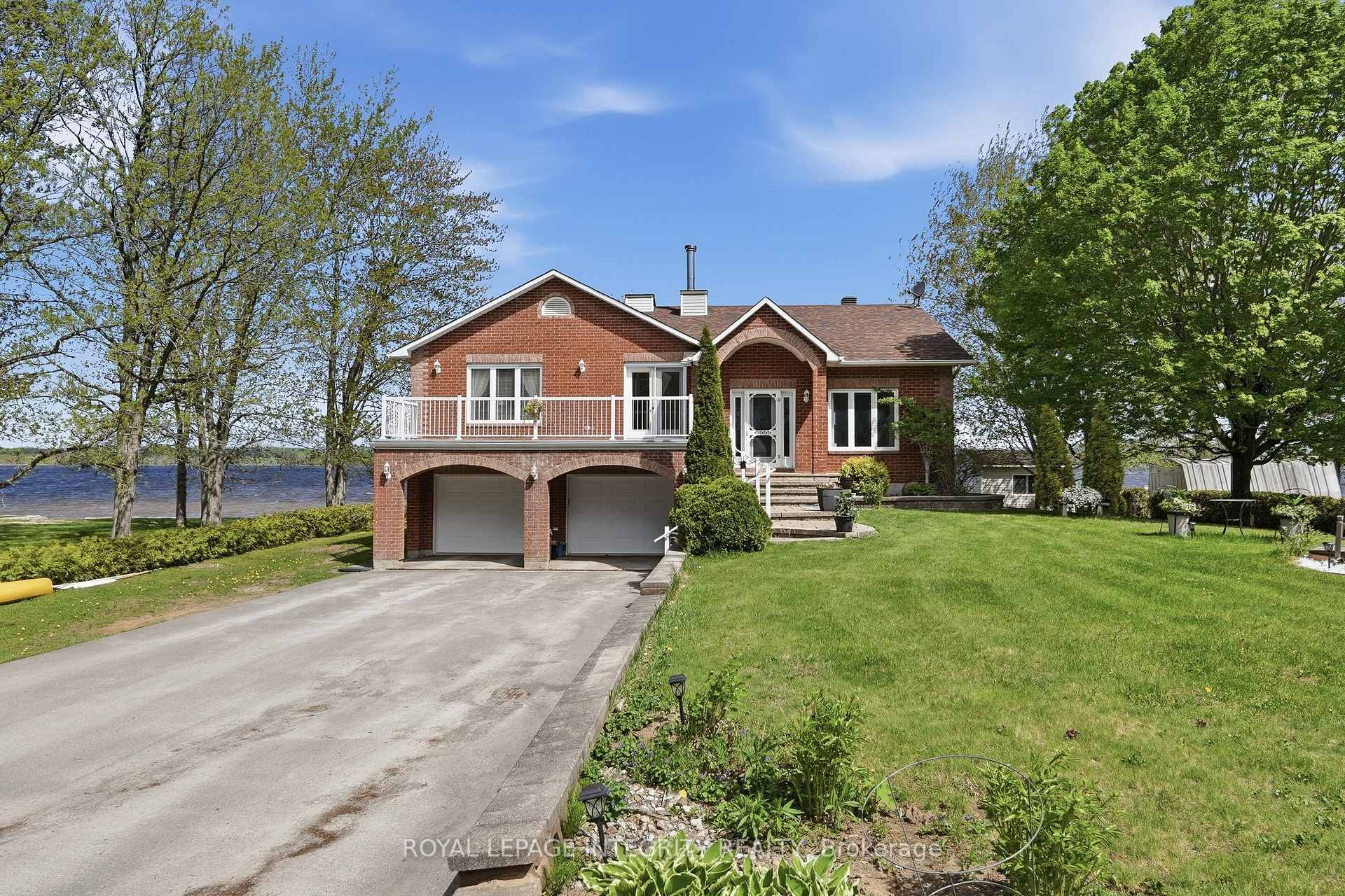 472 Pago Road, Clarence-Rockland, ON, exterior