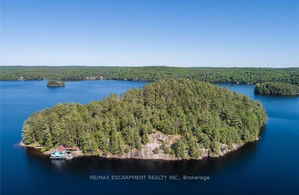 0 Crown Island Island, Huntsville, ON, exterior