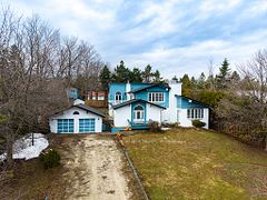 252 Swiss Meadows Boulevard, Blue Mountains, ON, exterior
