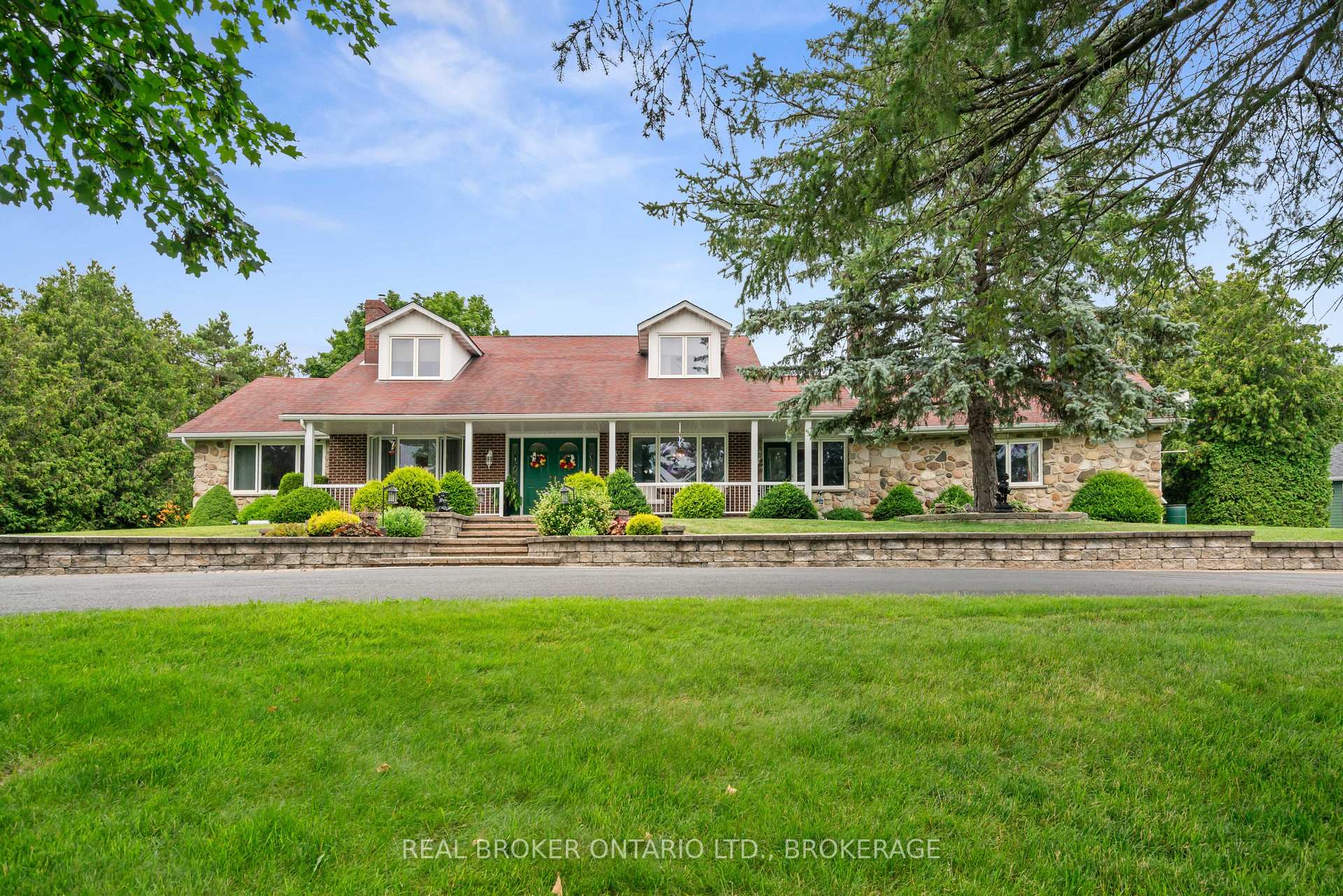 20233 Kenyon Concession 4 Road, North Glengarry, ON, exterior
