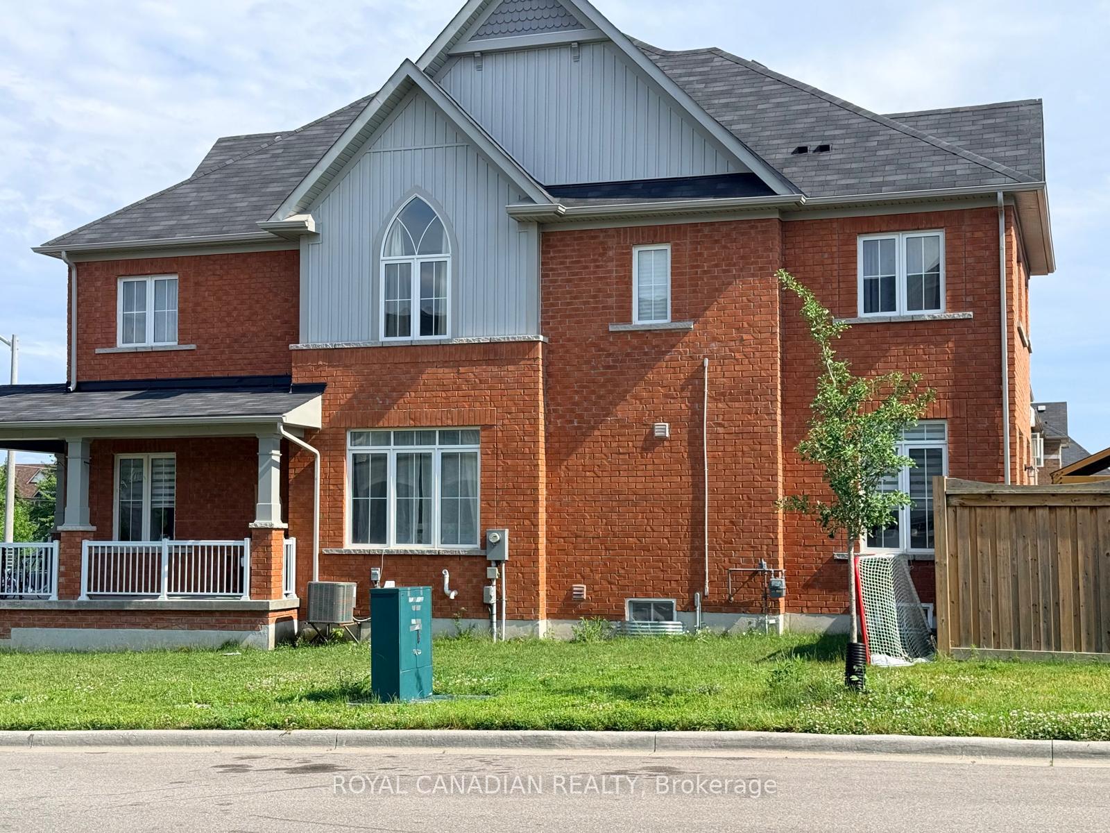 64 Lyle Drive, Clarington, ON, exterior