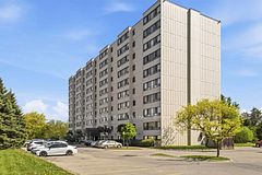 210 - 1600 Adelaide Street N, London North, ON, exterior