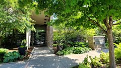 512 - 57 Upper Duke Crescent, Markham, ON, exterior
