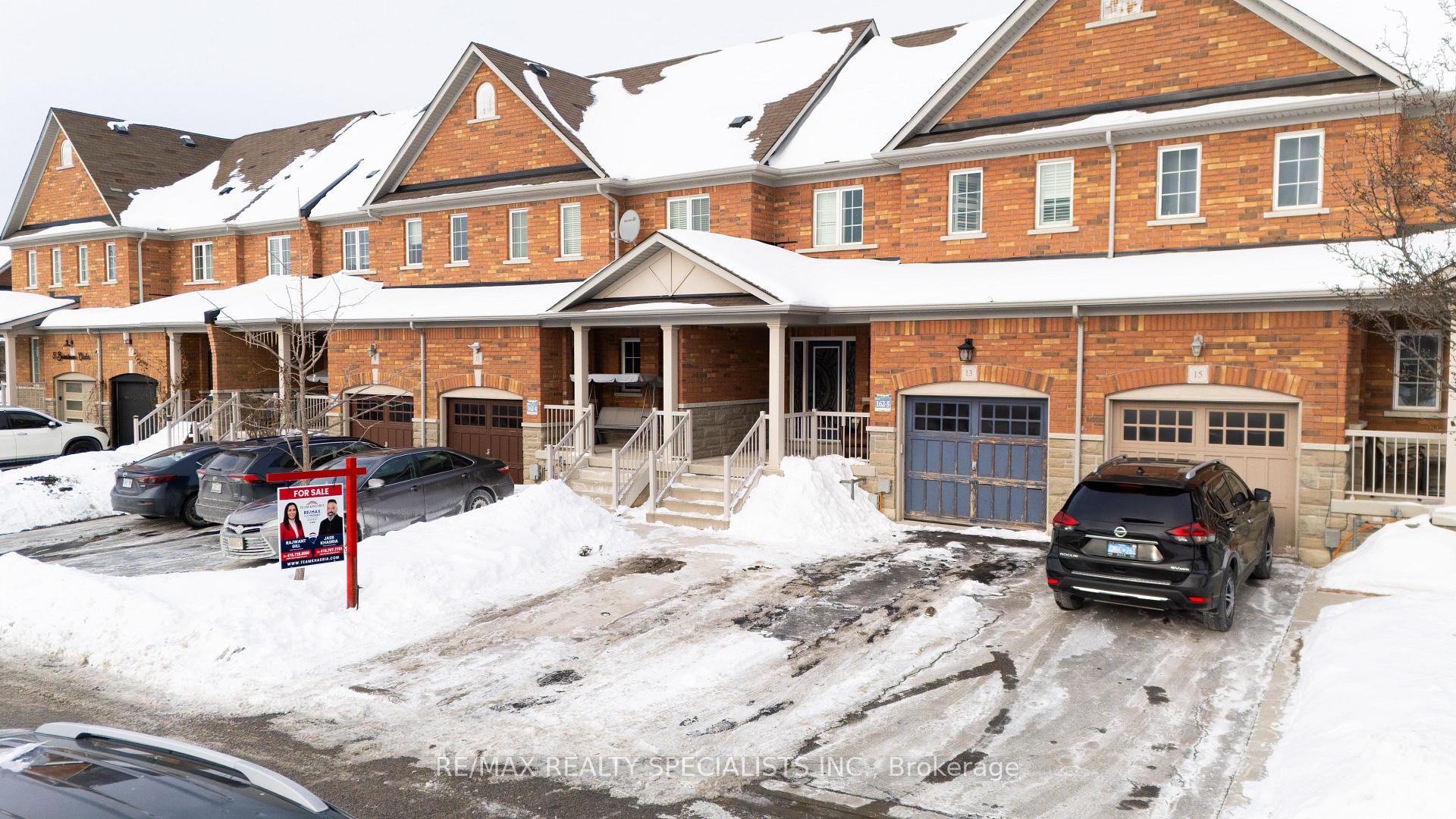 13 Burnstown Circle, Brampton, ON, exterior