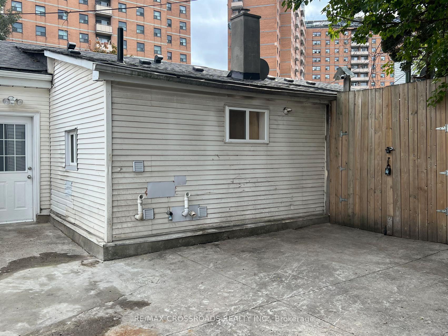 Bsmt - 278 Shuter Street, Toronto C08, ON, exterior