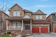 18 Trailhead Crescent, Brampton, ON, exterior