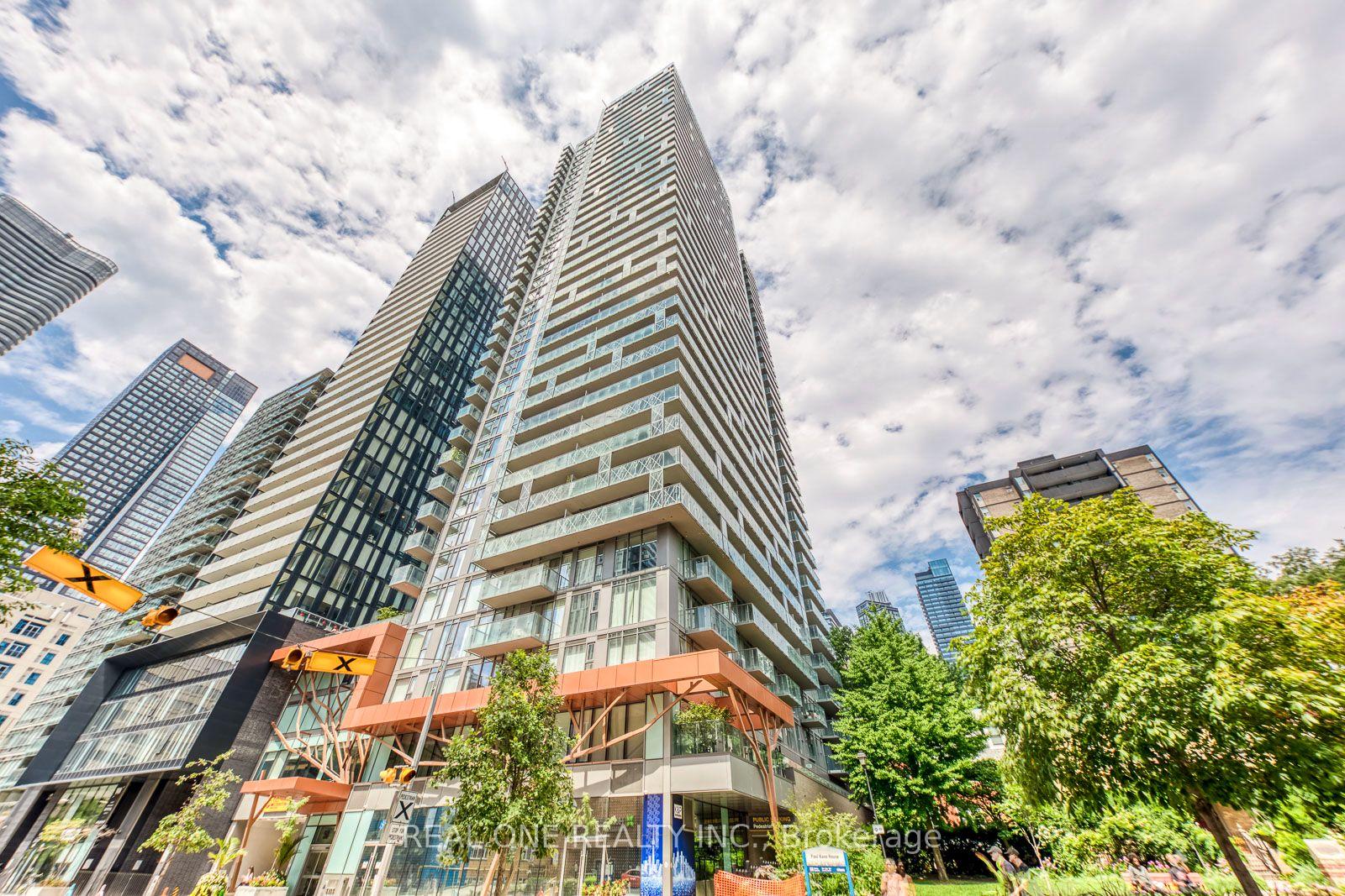 3706 - 50 Wellesley Street E, Toronto C08, ON, exterior