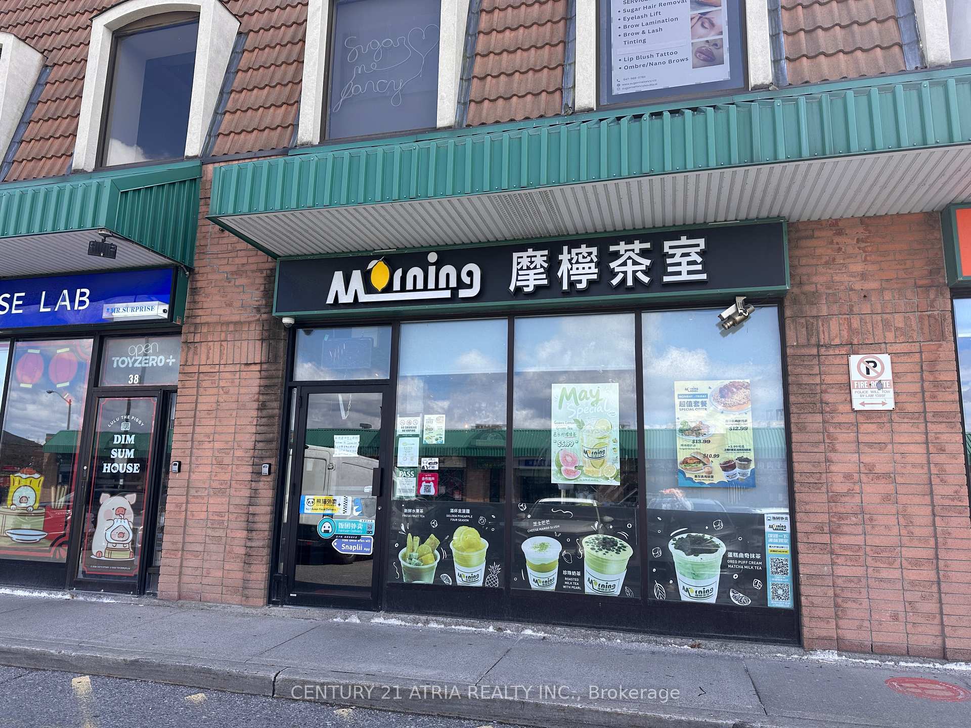 37 - 3300 Midland Avenue, Toronto E07, ON, exterior