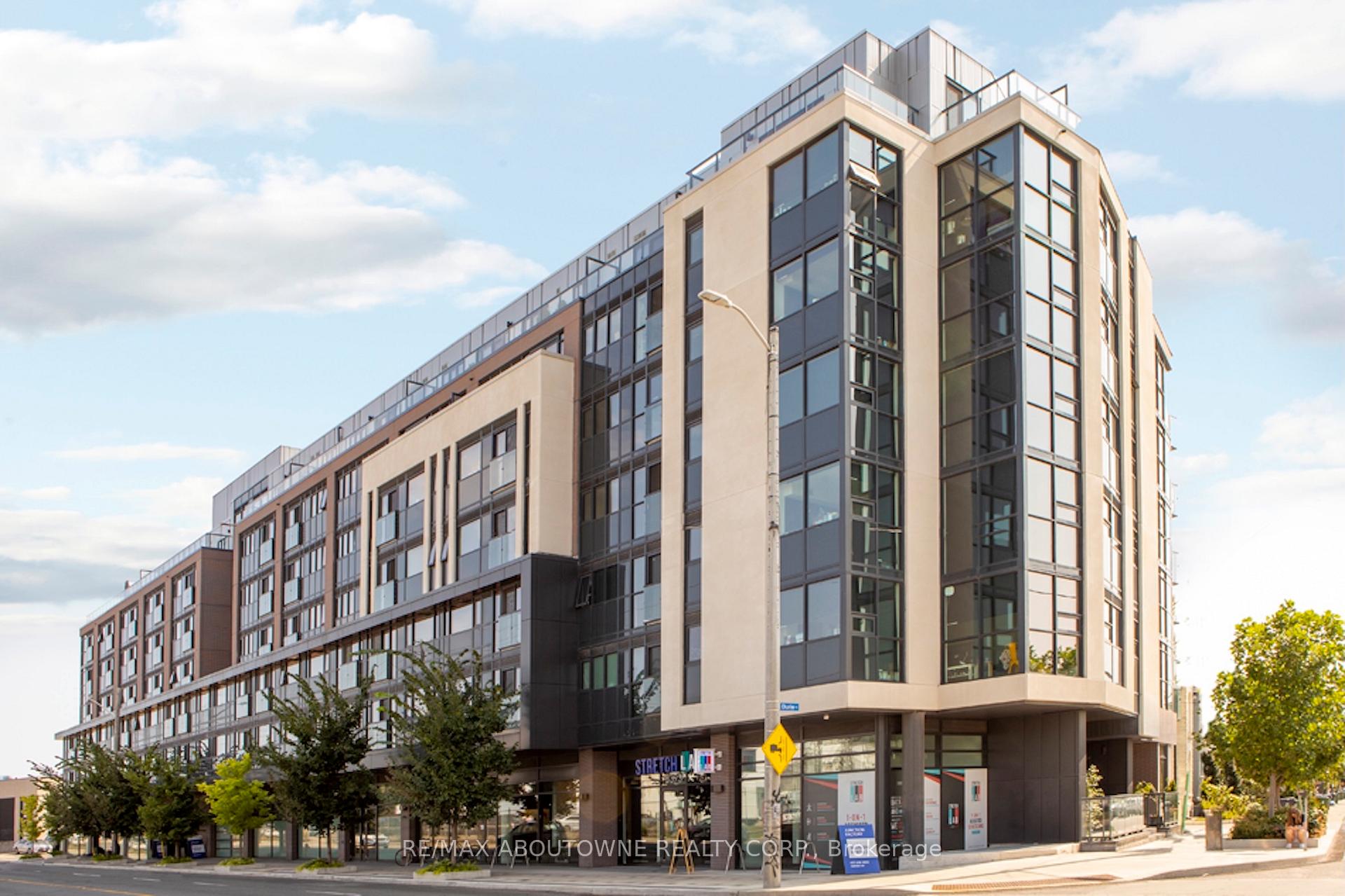 521 - 3385 Dundas Street W, Toronto W02, ON, exterior
