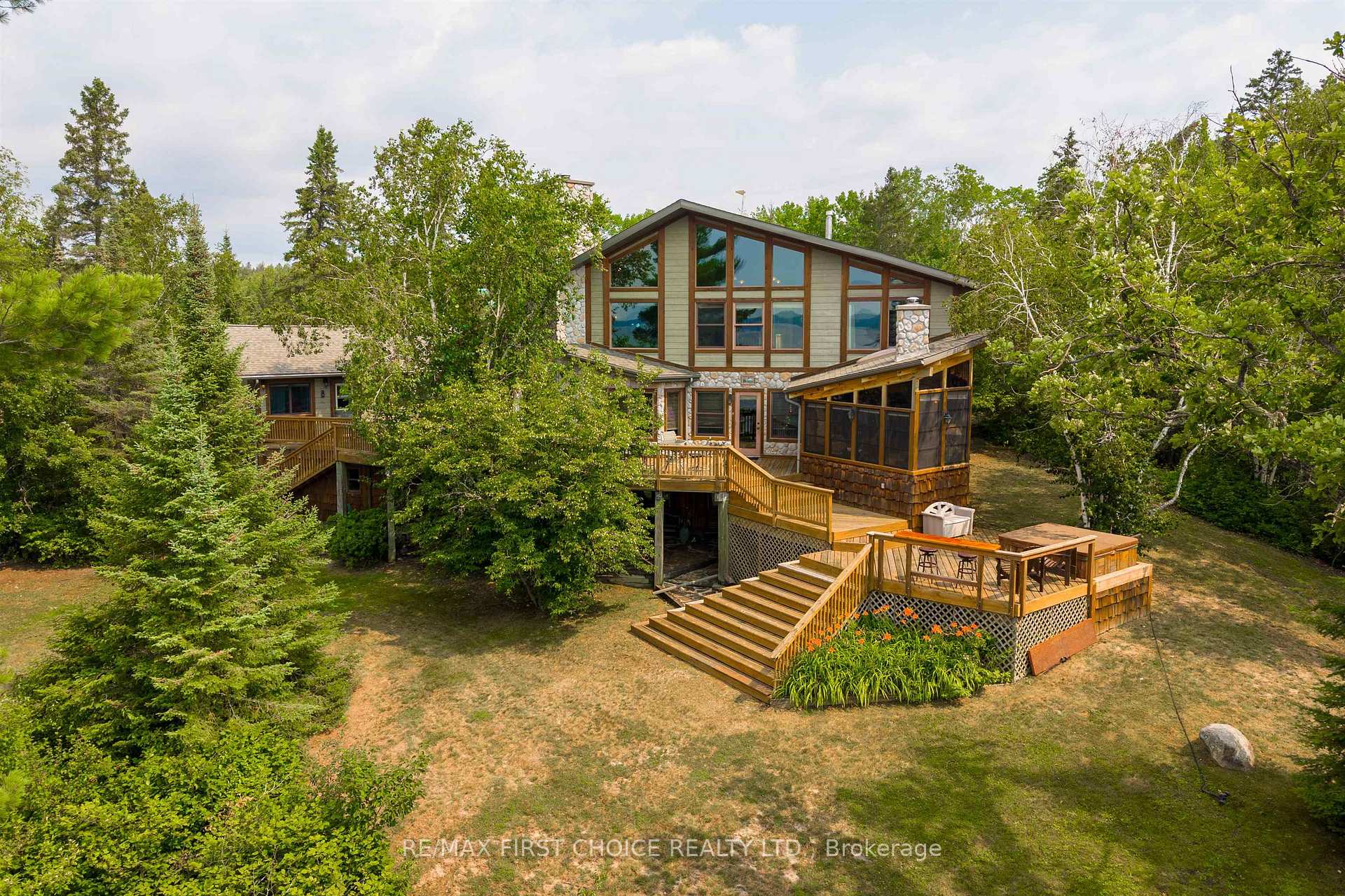 1513 B Storm Bay Road, Kenora Remote Area, ON, exterior