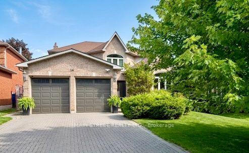 14 Mcgee Crescent, Aurora, ON, exterior