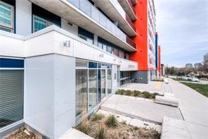 225 - 258B Sunview Street, Waterloo, ON, exterior