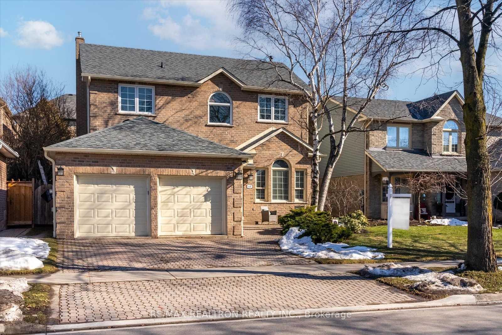 Upper - 68 Flint Crescent, Whitby, ON, exterior