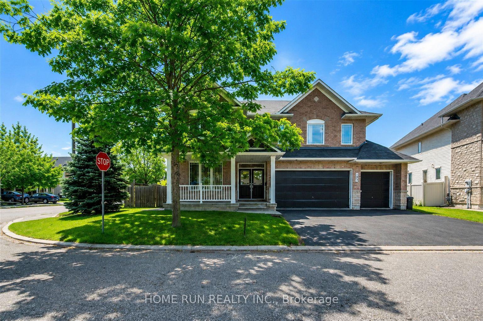 102 Dragon Park Drive, Barrhaven, ON, exterior