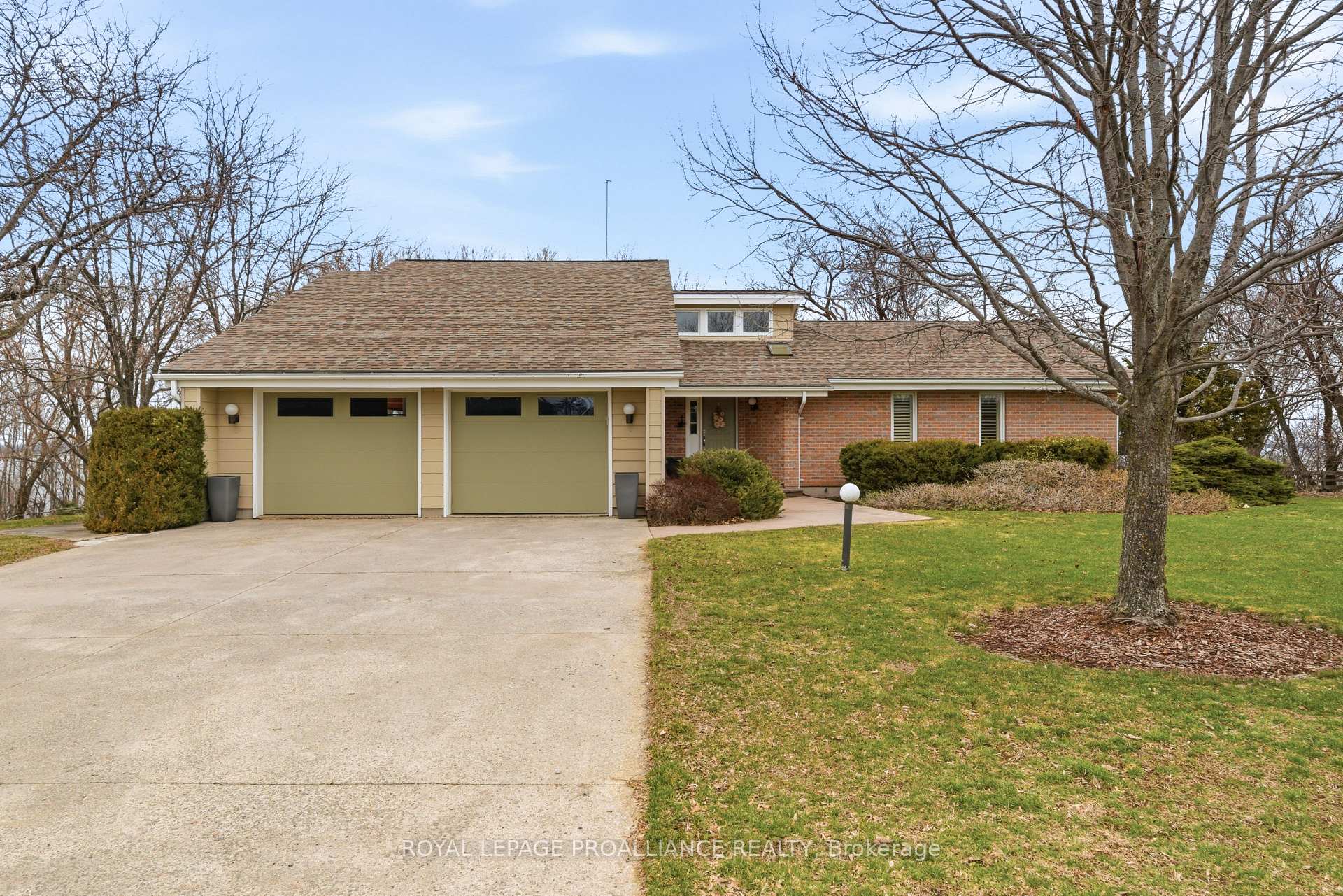 1544 County Road 14 N/A, Prince Edward County, ON, exterior