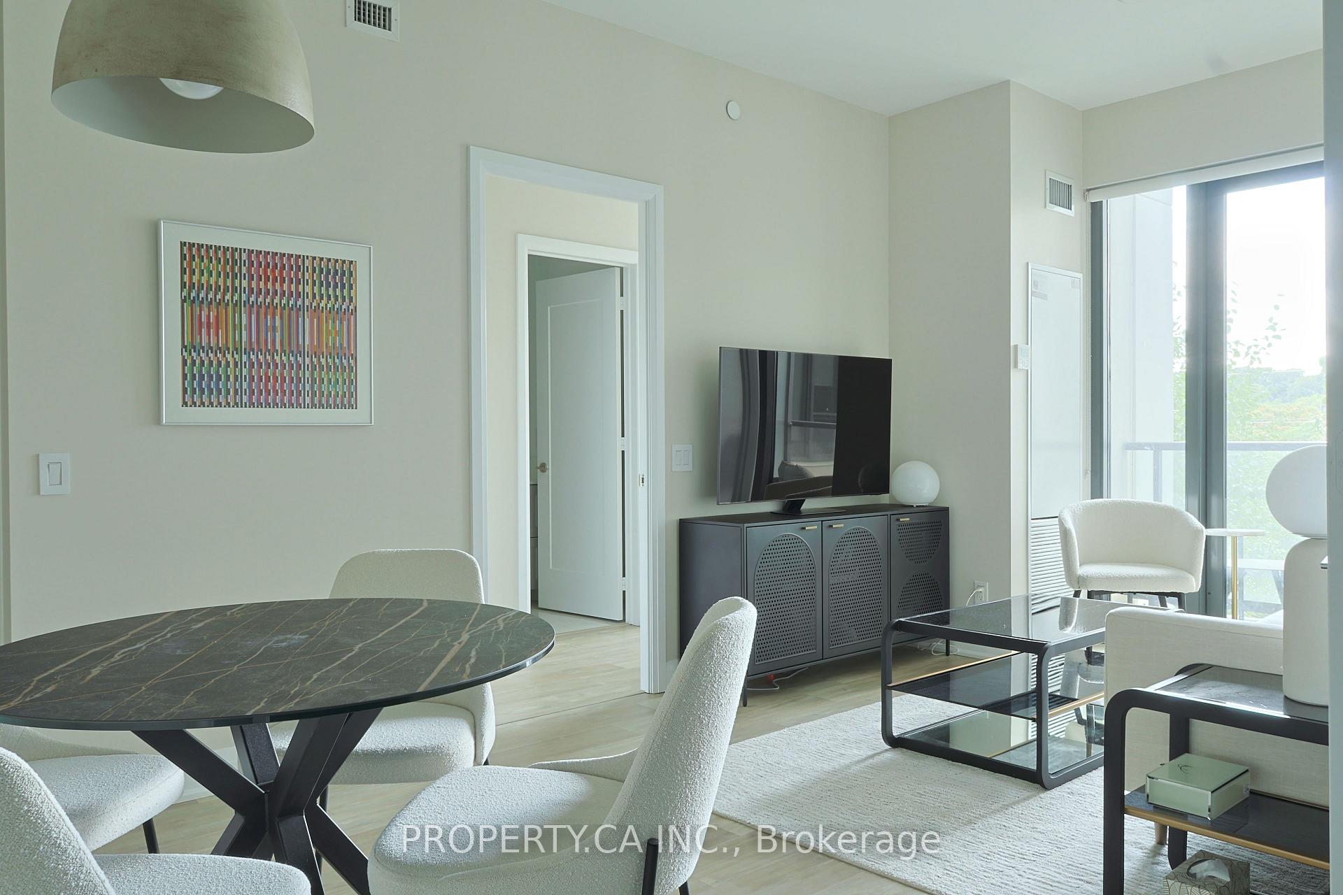 424 - 280 Howland Avenue, Toronto C02, ON, exterior