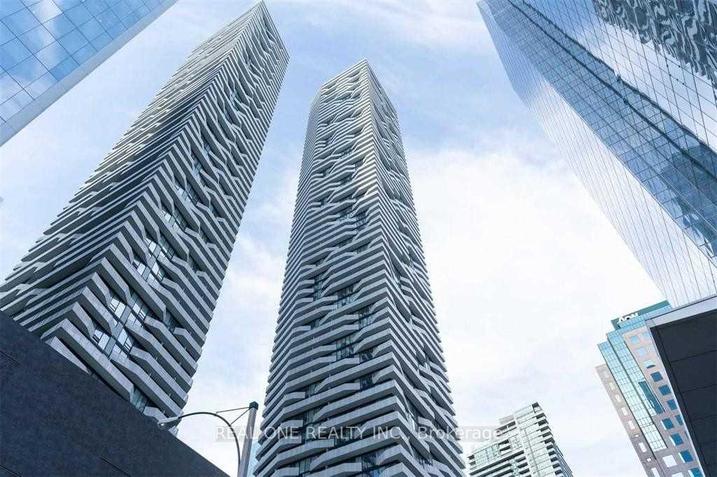 7007 - 88 Harbour Street, Toronto C01, ON, exterior