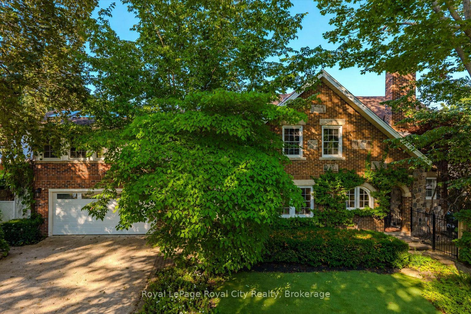 1 Barber Avenue, Guelph, ON, exterior