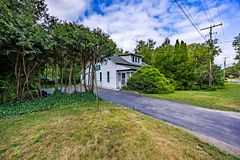 2312 Front Road, Norfolk, ON, exterior
