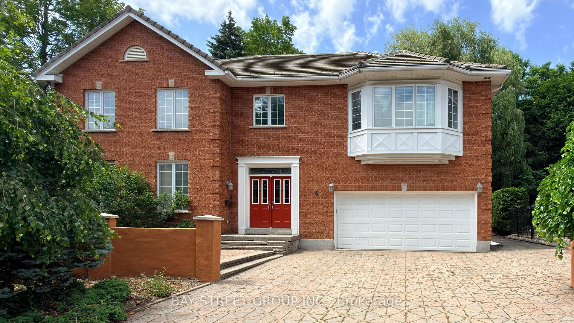 6 Hunt Club Court, Markham, ON, exterior