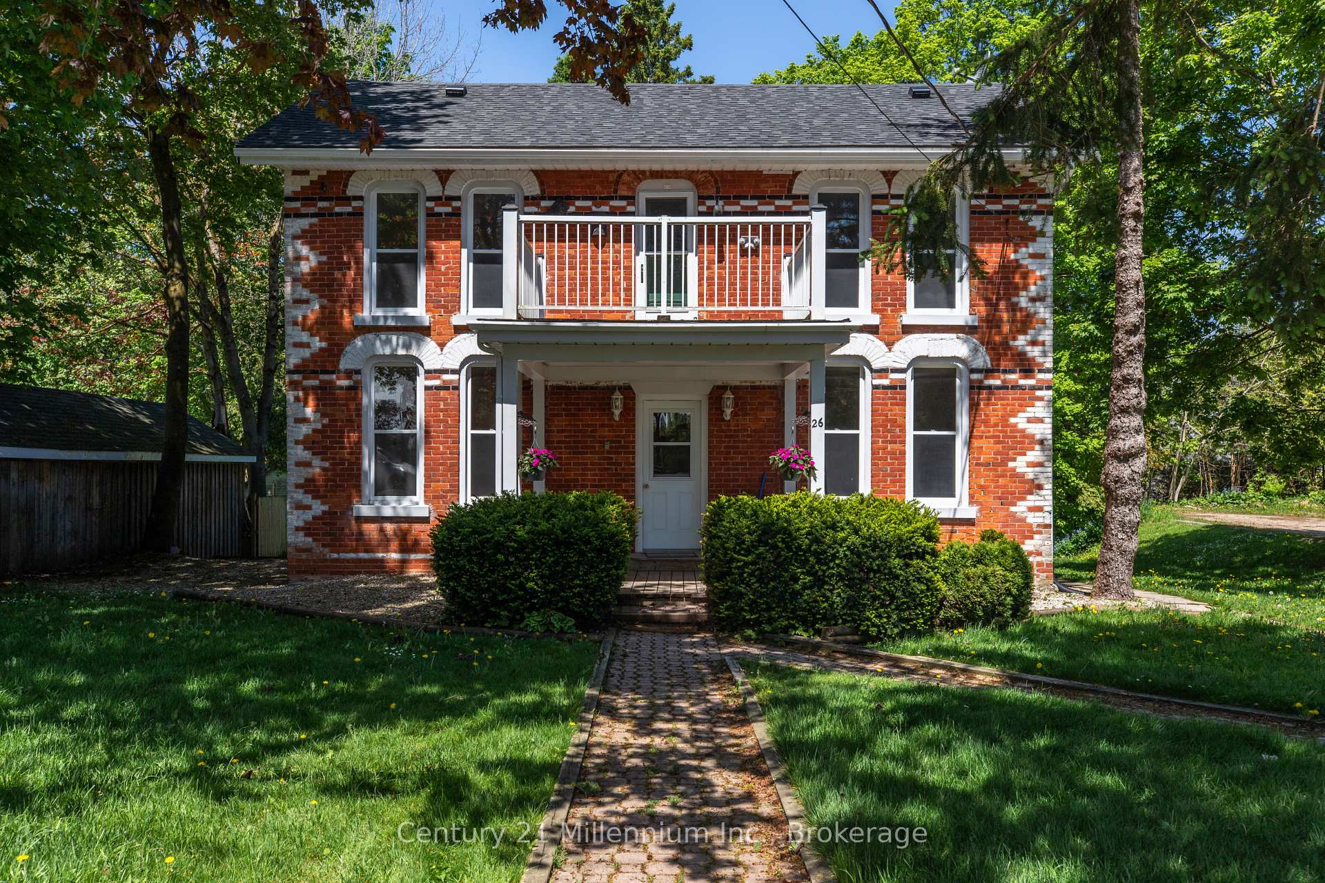 26 Victoria Avenue, Grey Highlands, ON, exterior