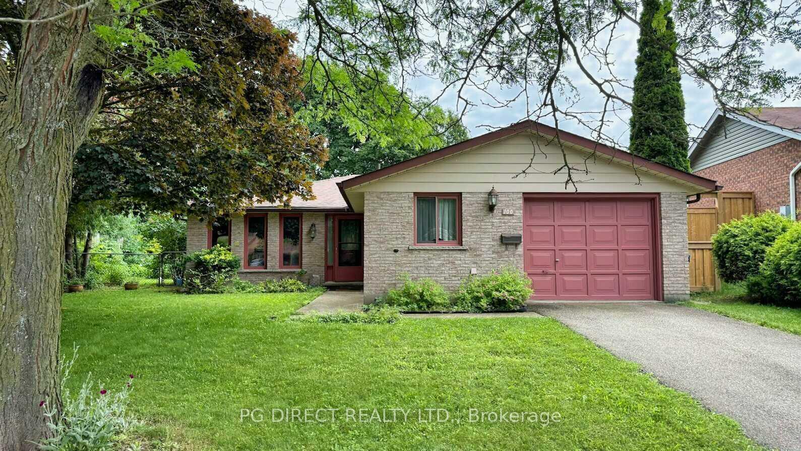 100 Fairmeadow Drive, Guelph, ON, exterior