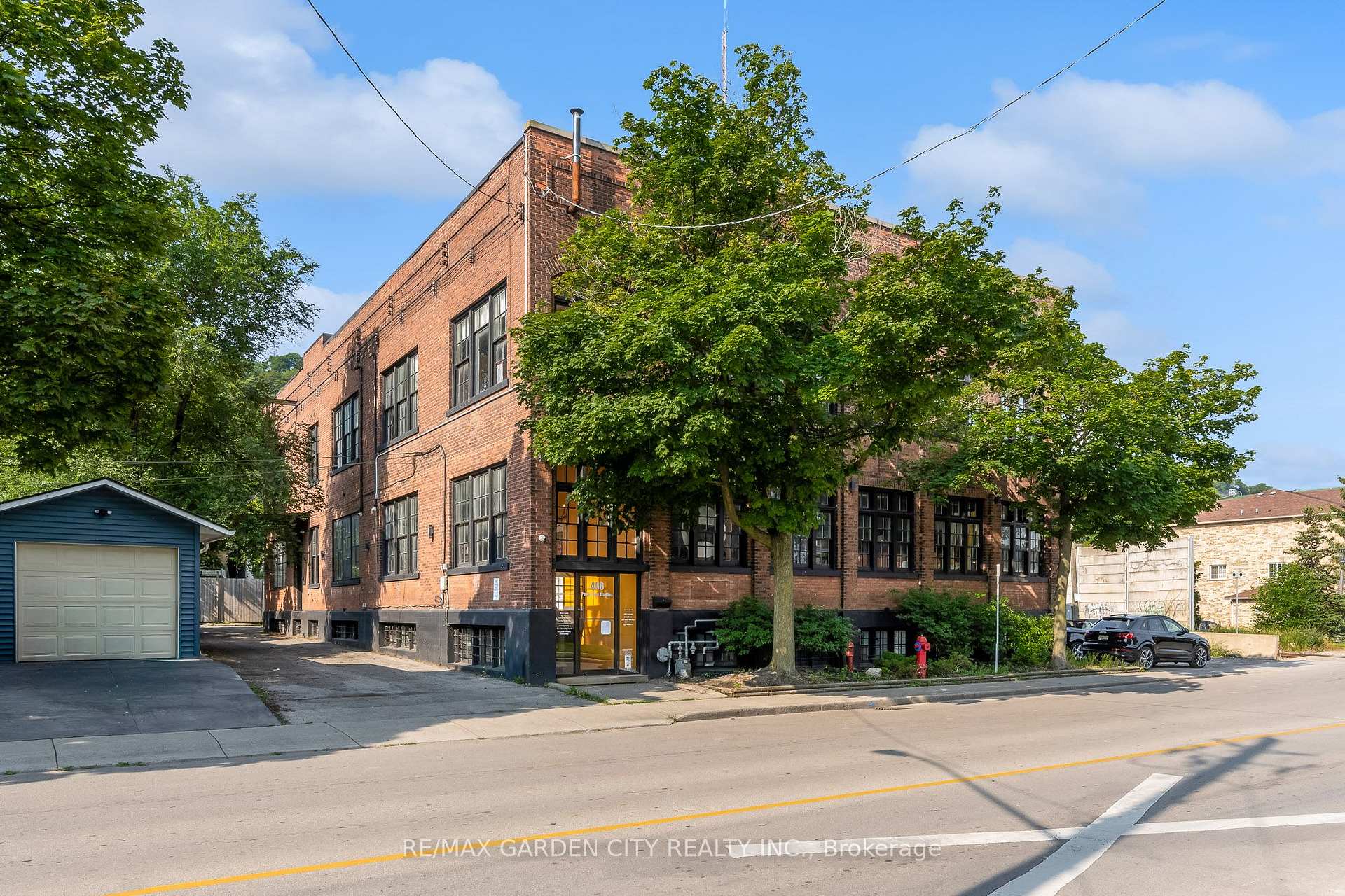 1 - 468 Cumberland Avenue, Hamilton, ON, exterior