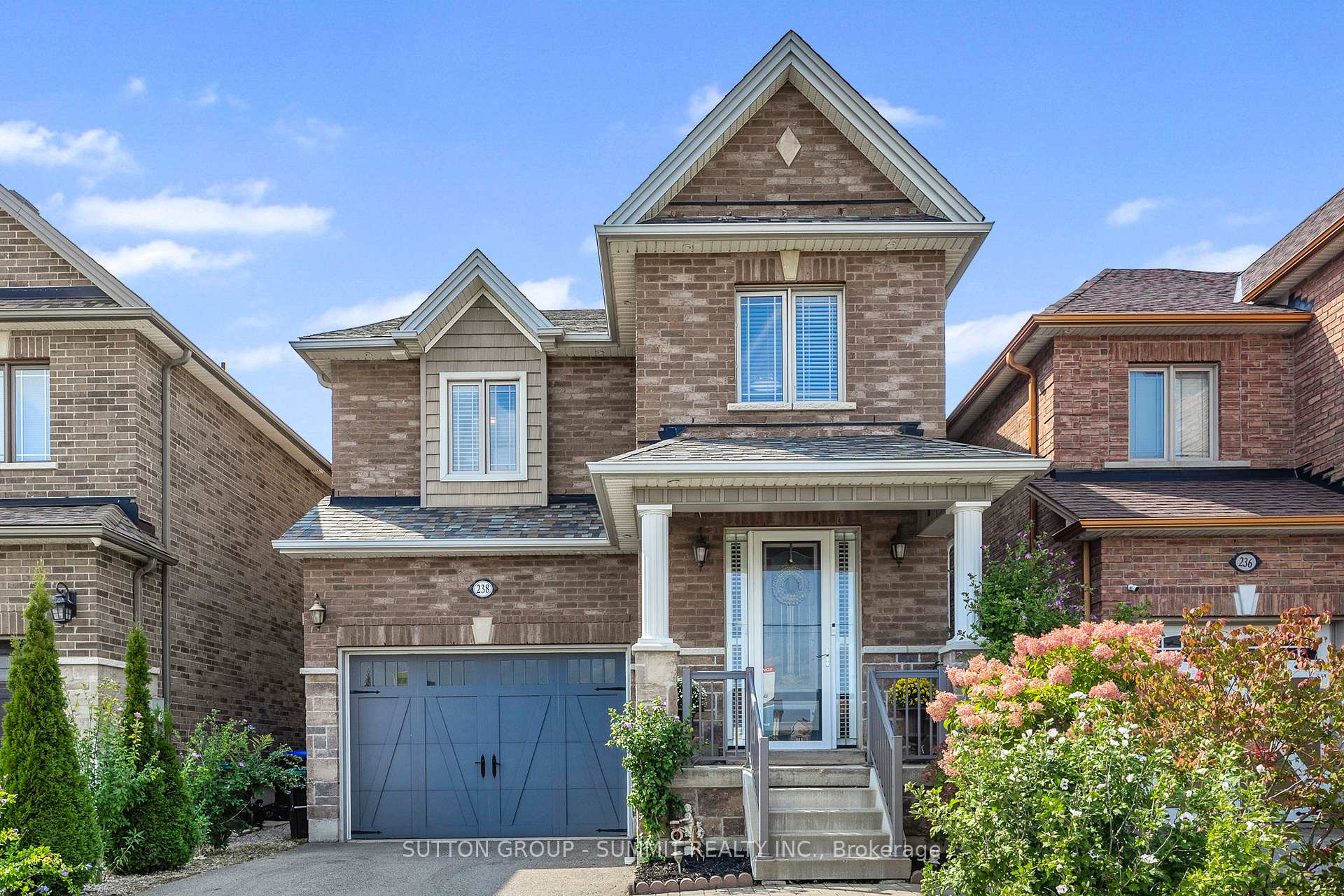 238 King Street S, New Tecumseth, ON, exterior
