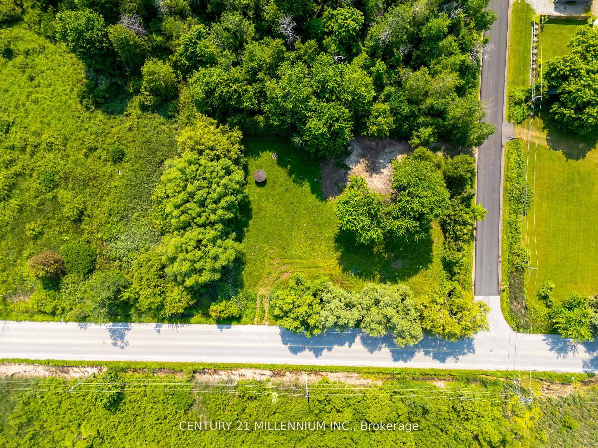 1027 Chapman Street, Innisfil, ON, exterior
