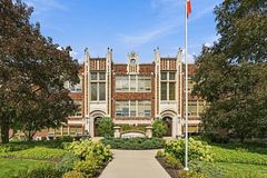 116 - 397 KING Street W, Hamilton, ON, exterior