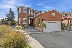 44 Candy Crescent W, Brampton, ON, exterior