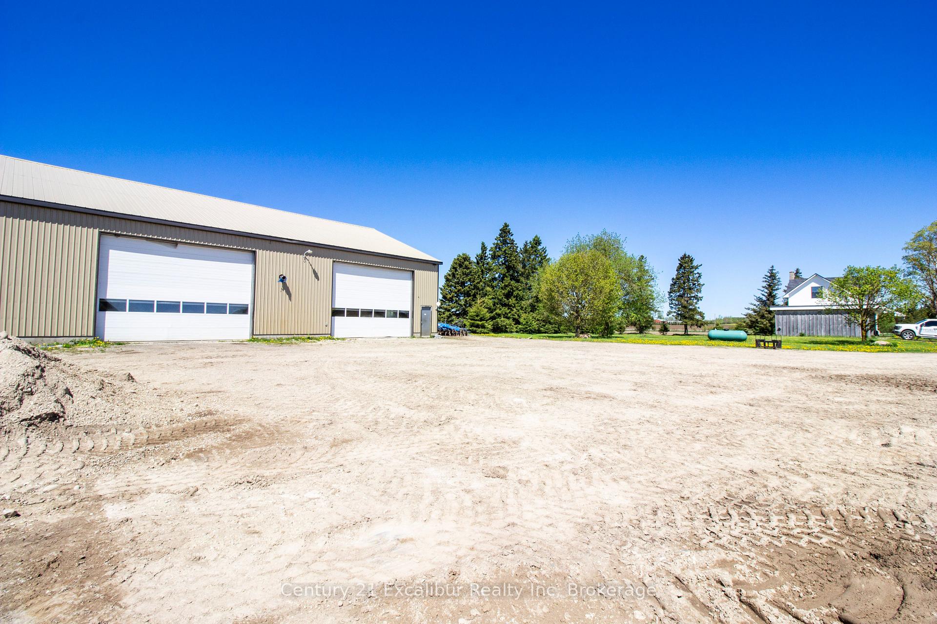 8323 Line 12 Street, Wellington North, ON, exterior