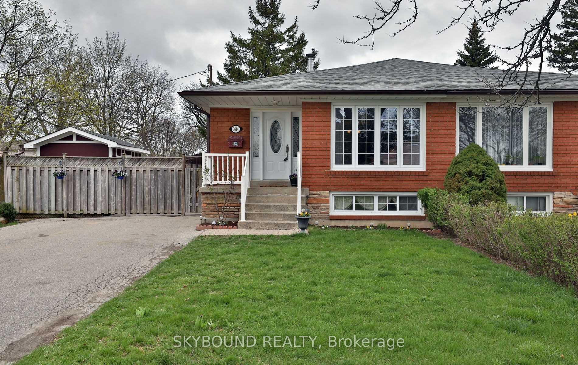 3614 Holden (Unit 1) Crescent, Mississauga, ON, exterior