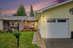 6 Bathurst Road, Perth, ON, exterior