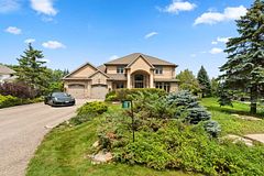 16 Seifert Court, Puslinch, ON, exterior