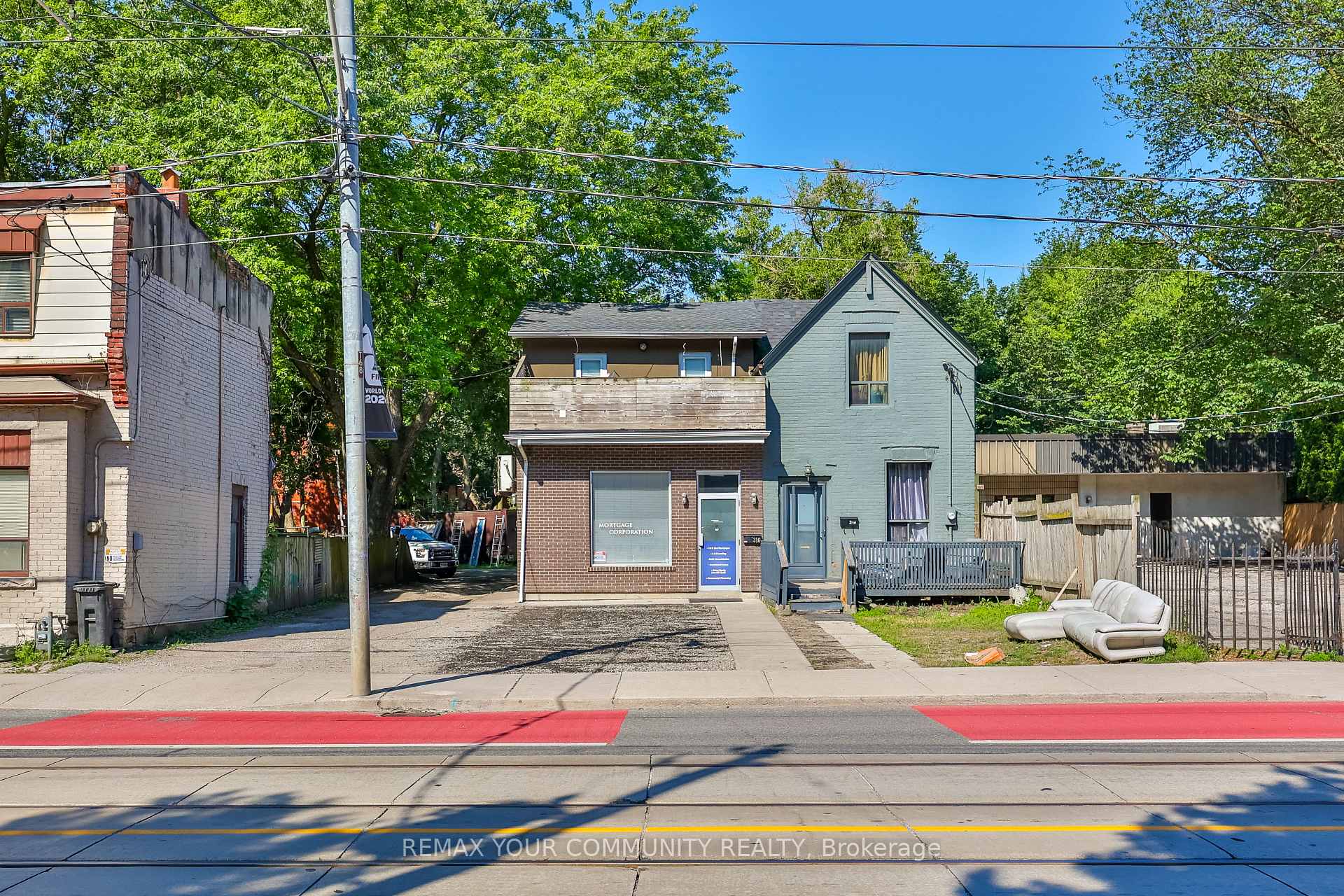 316 Dufferin Street, Toronto W01, ON, exterior
