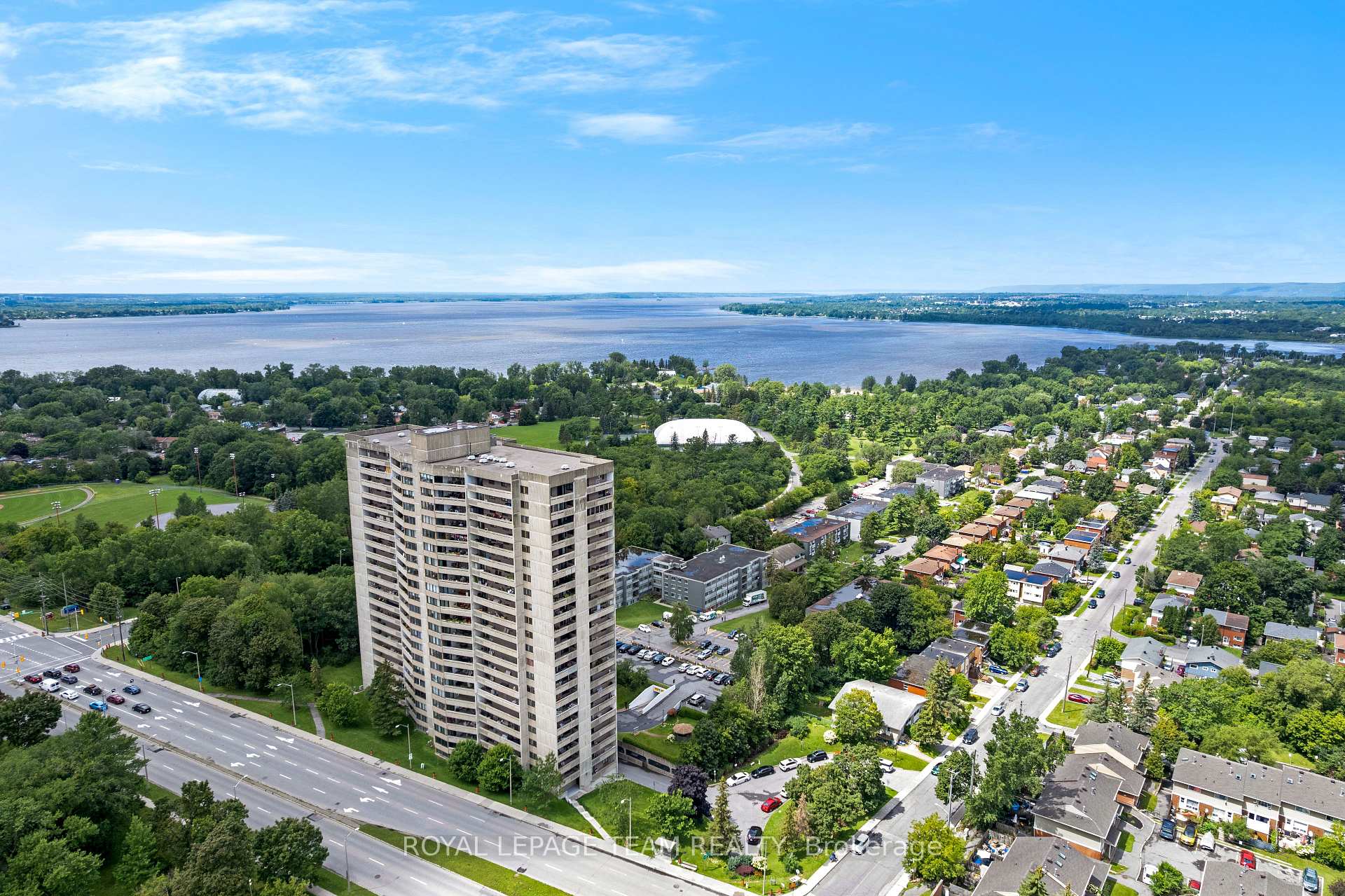 1402 - 415 Greenview Avenue, Britannia - Lincoln Heights and Area, ON, exterior