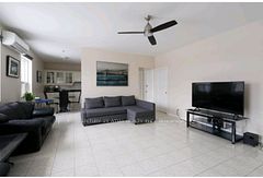 2nd floor - 3199 Dufferin Street, Toronto W04, ON, exterior