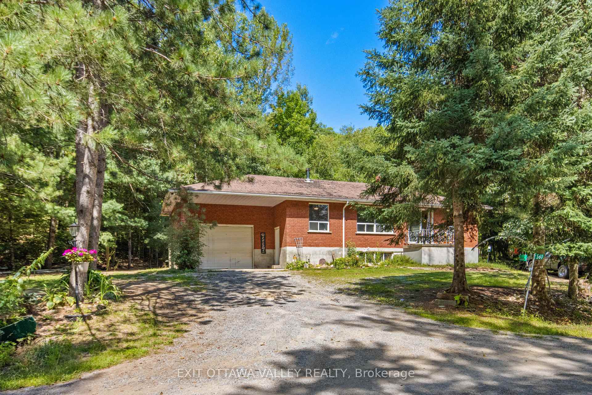 561 Long Lake Road, Madawaska Valley, ON, exterior