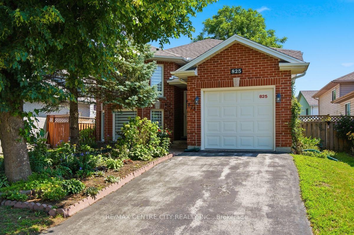 825 Railton Avenue, London East, ON, exterior