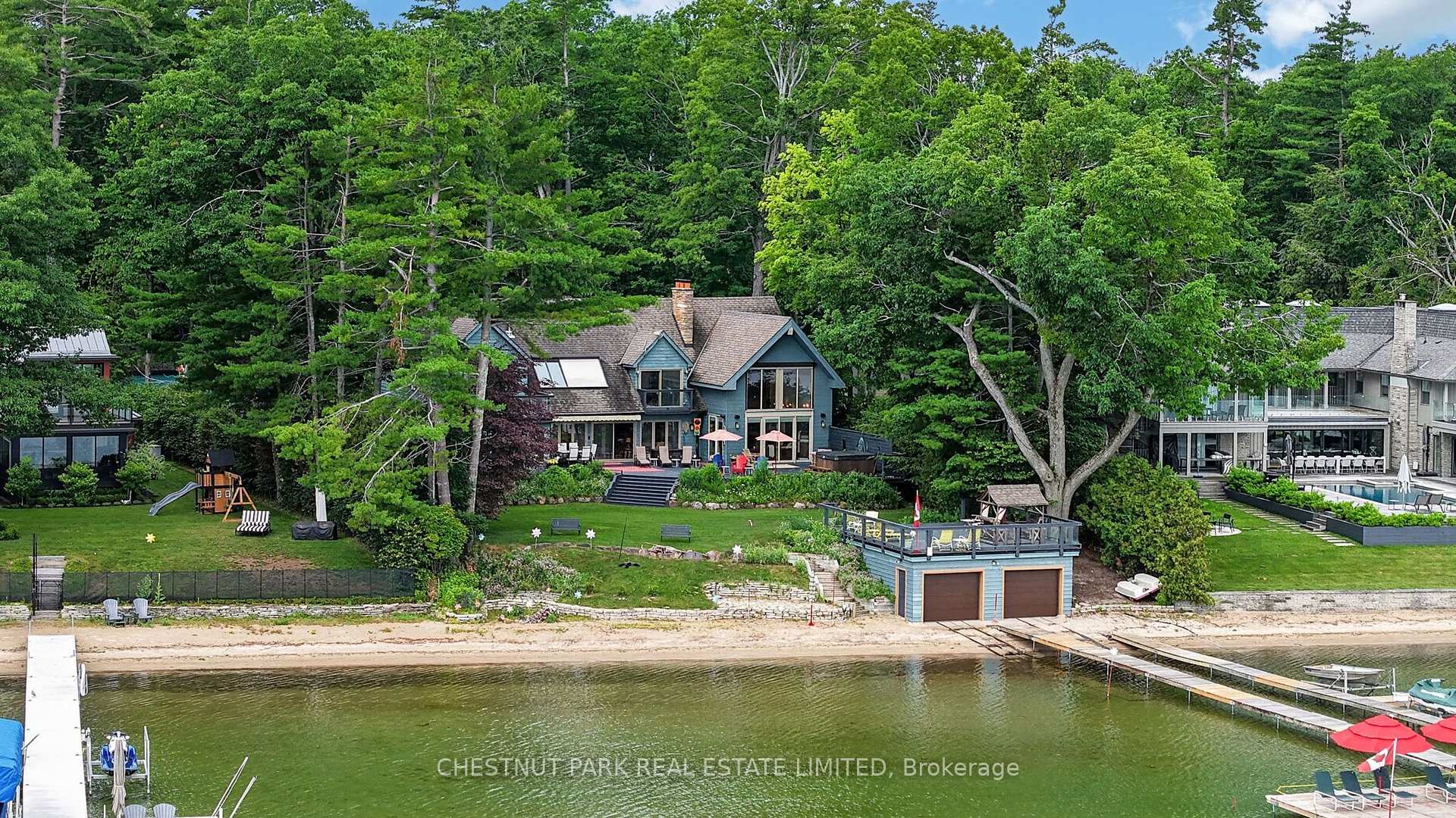 3209 Summer Place, Innisfil, ON, exterior