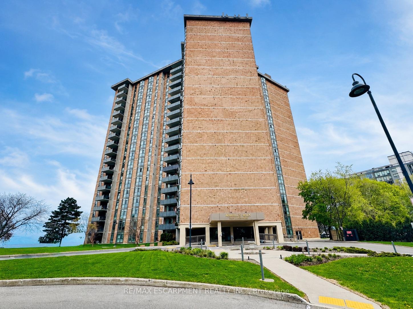 602 - 5250 Lakeshore Road, Burlington, ON, exterior