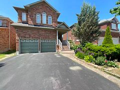 Rooms - 22 Maffey Crescent, Richmond Hill, ON, exterior