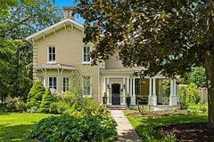 30 Shrewsbury Street, Stratford, ON, exterior
